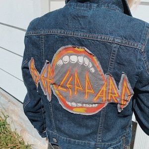 Women's Custom Levi's Def Leppard Denim Jacket XS